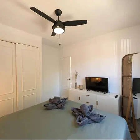 Apartament R-41 Modern With Pool