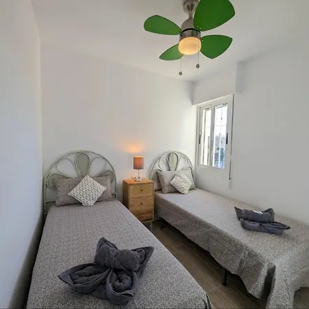 R-41 Modern With Pool Apartament